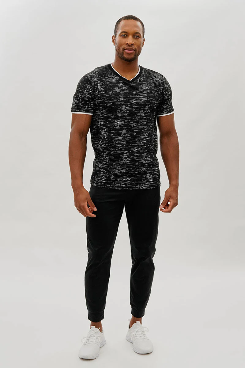 Vintage Patterned V-Neck Tee - Black - Image 5
